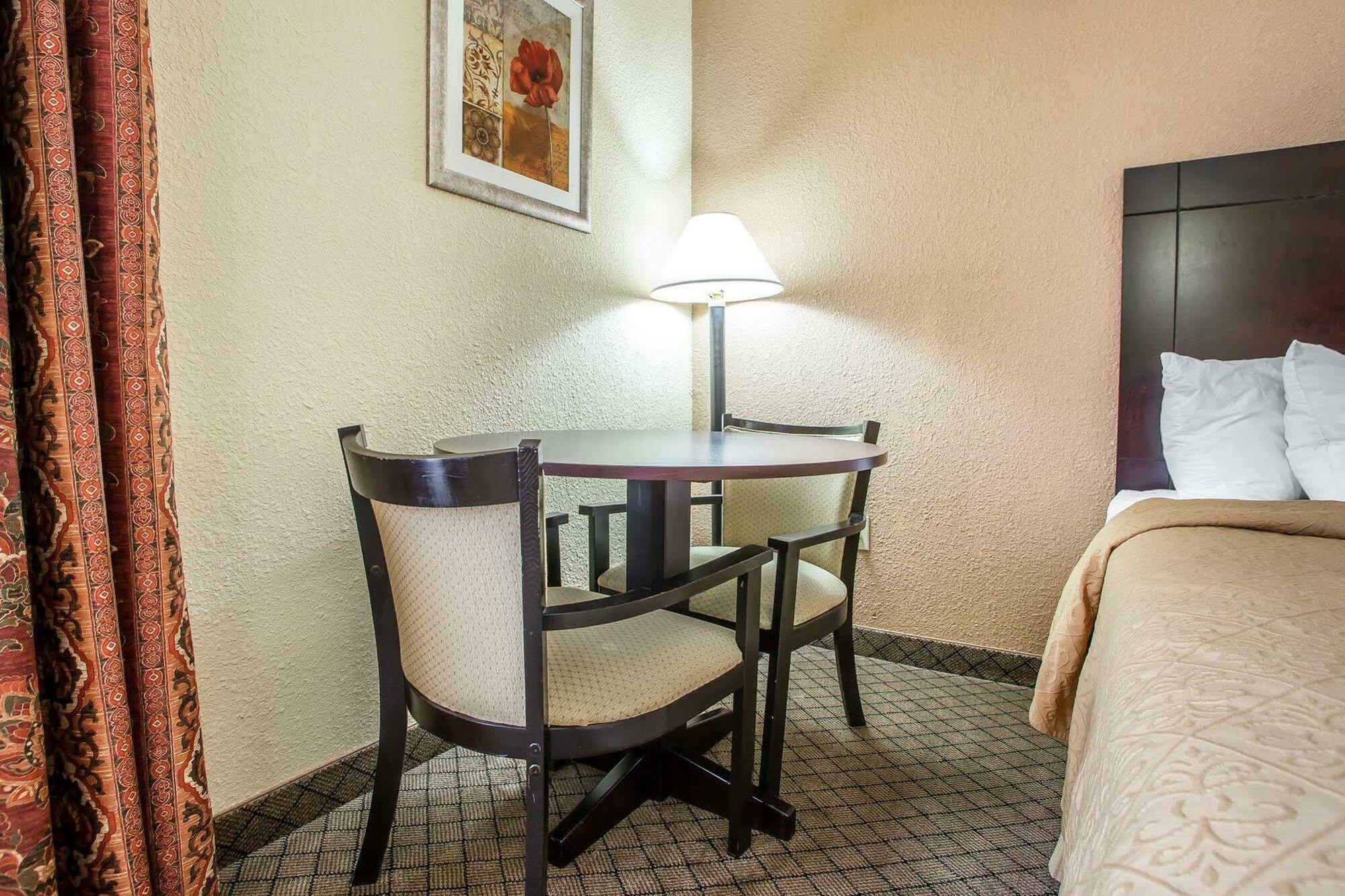 Quality Inn Rolla Eksteriør billede